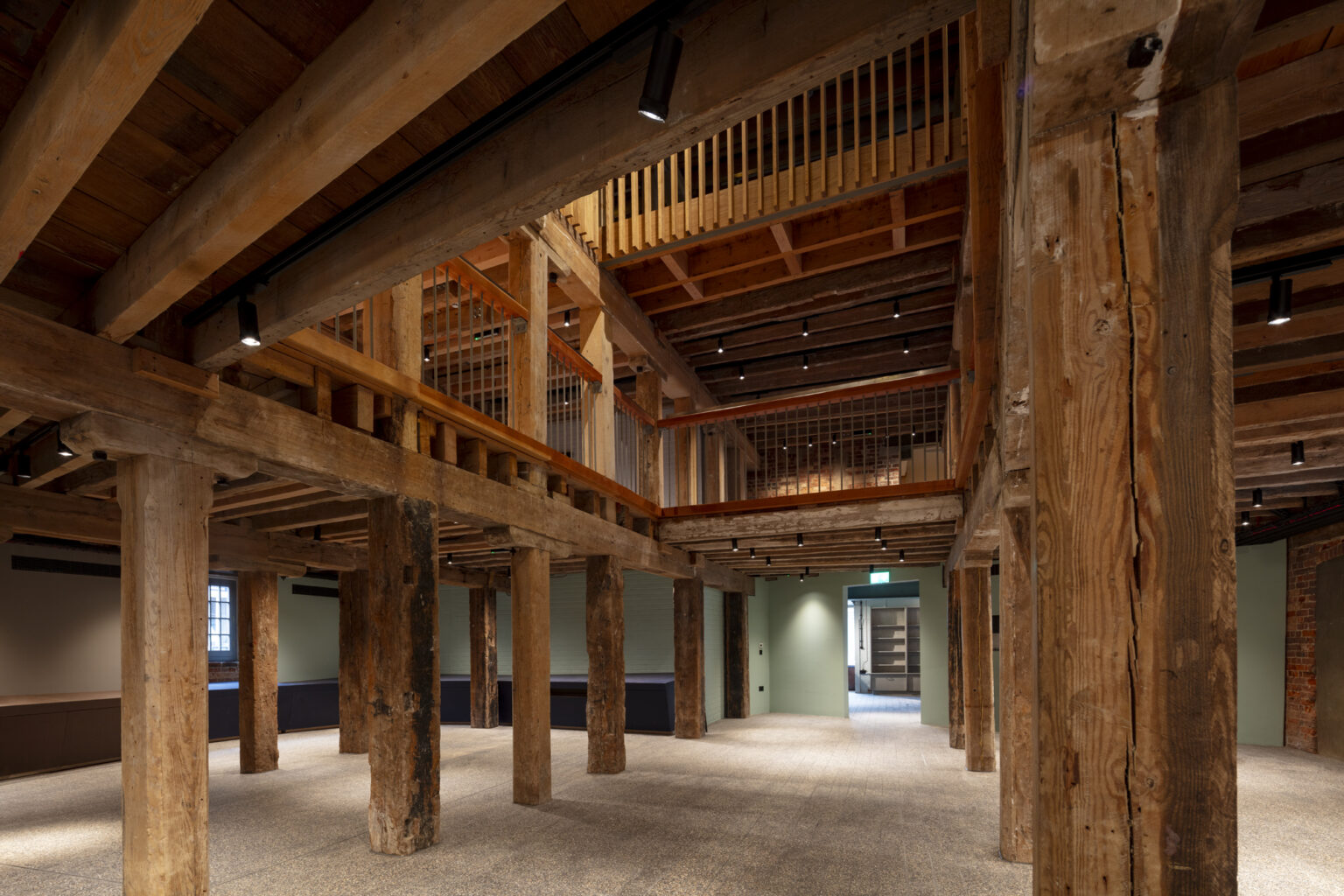 Poole Museum and Scaplen’s Court | ZMMA